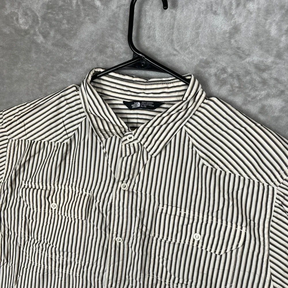 The North Face Mens‎ XL Short Sleeve Button Down Striped Pocket Shirt